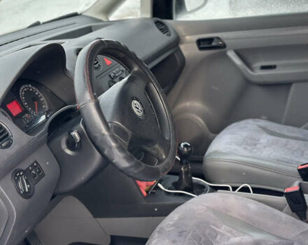 Сірий Фольксваген Кадді, об'ємом двигуна 1.9 л та пробігом 267 тис. км за 6100 $, фото 14 на Automoto.ua