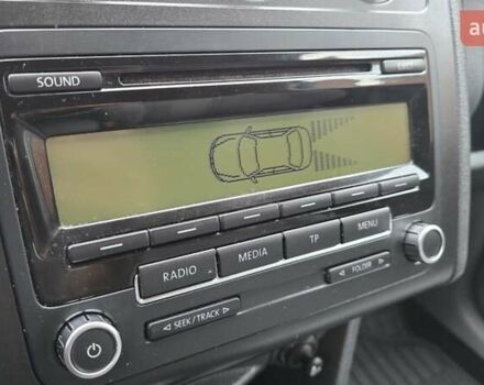 Серый Фольксваген Кадди, объемом двигателя 1.6 л и пробегом 225 тыс. км за 9499 $, фото 56 на Automoto.ua