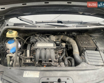 Серый Фольксваген Кадди, объемом двигателя 1.6 л и пробегом 269 тыс. км за 7900 $, фото 30 на Automoto.ua