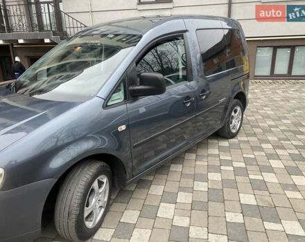 Серый Фольксваген Кадди, объемом двигателя 1.6 л и пробегом 269 тыс. км за 7900 $, фото 4 на Automoto.ua