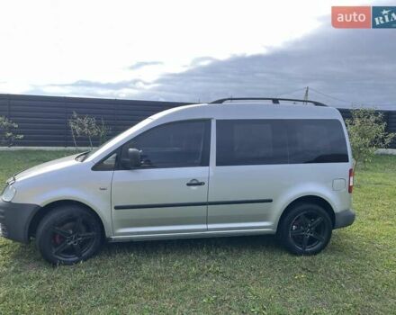 Серый Фольксваген Кадди, объемом двигателя 1 л и пробегом 345 тыс. км за 6000 $, фото 1 на Automoto.ua