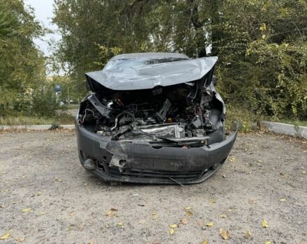 Серый Фольксваген Кадди, объемом двигателя 1.6 л и пробегом 280 тыс. км за 4000 $, фото 4 на Automoto.ua