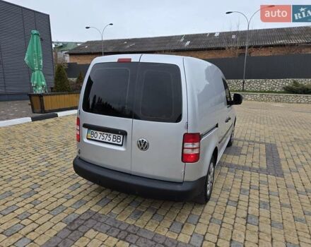 Сірий Фольксваген Кадді, об'ємом двигуна 1.6 л та пробігом 246 тис. км за 7200 $, фото 1 на Automoto.ua