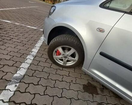 Серый Фольксваген Кадди, объемом двигателя 1.6 л и пробегом 291 тыс. км за 10999 $, фото 9 на Automoto.ua