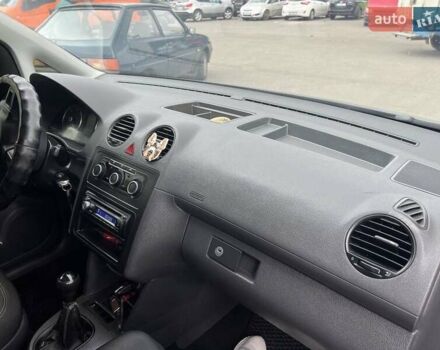 Серый Фольксваген Кадди, объемом двигателя 1.6 л и пробегом 360 тыс. км за 8200 $, фото 13 на Automoto.ua