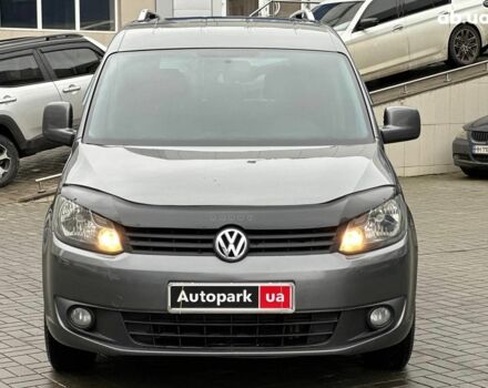 Серый Фольксваген Кадди, объемом двигателя 1.6 л и пробегом 253 тыс. км за 10940 $, фото 1 на Automoto.ua