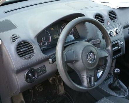 Серый Фольксваген Кадди, объемом двигателя 1.6 л и пробегом 231 тыс. км за 8000 $, фото 3 на Automoto.ua