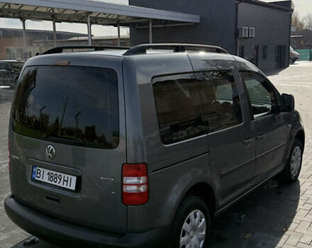 Серый Фольксваген Кадди, объемом двигателя 1.98 л и пробегом 262 тыс. км за 9499 $, фото 4 на Automoto.ua