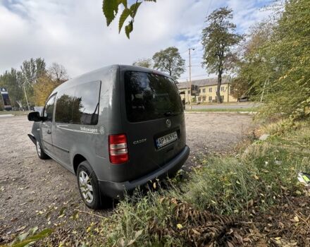 Серый Фольксваген Кадди, объемом двигателя 1.6 л и пробегом 280 тыс. км за 4000 $, фото 1 на Automoto.ua