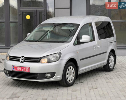Серый Фольксваген Кадди, объемом двигателя 1.6 л и пробегом 251 тыс. км за 9500 $, фото 1 на Automoto.ua