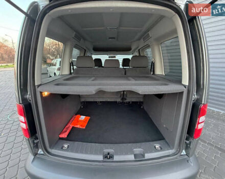 Серый Фольксваген Кадди, объемом двигателя 1.2 л и пробегом 190 тыс. км за 8400 $, фото 8 на Automoto.ua