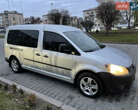 Сірий Фольксваген Кадді, об'ємом двигуна 1.6 л та пробігом 300 тис. км за 9100 $, фото 1 на Automoto.ua