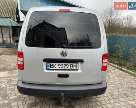 Серый Фольксваген Кадди, объемом двигателя 1.6 л и пробегом 266 тыс. км за 7300 $, фото 3 на Automoto.ua