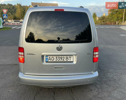 Сірий Фольксваген Кадді, об'ємом двигуна 1.6 л та пробігом 199 тис. км за 9900 $, фото 4 на Automoto.ua