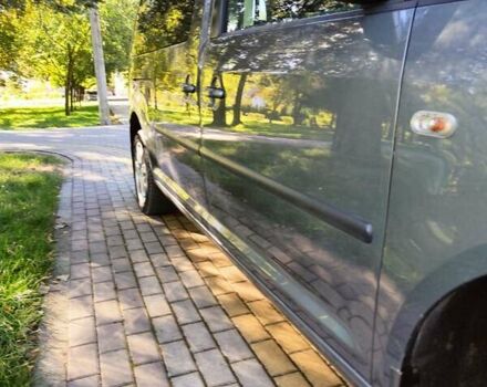 Серый Фольксваген Кадди, объемом двигателя 1.6 л и пробегом 261 тыс. км за 11400 $, фото 4 на Automoto.ua