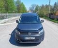Серый Фольксваген Кадди, объемом двигателя 2 л и пробегом 250 тыс. км за 11000 $, фото 1 на Automoto.ua