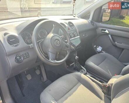 Сірий Фольксваген Кадді, об'ємом двигуна 1.6 л та пробігом 184 тис. км за 11000 $, фото 8 на Automoto.ua