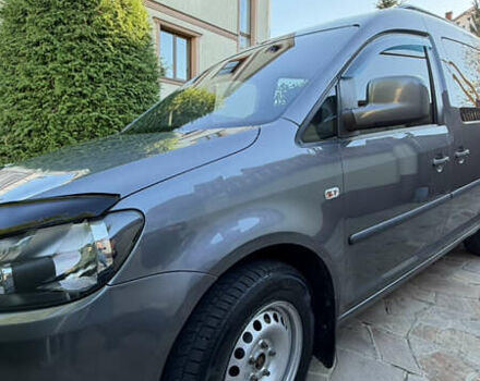 Серый Фольксваген Кадди, объемом двигателя 1.6 л и пробегом 252 тыс. км за 12000 $, фото 4 на Automoto.ua