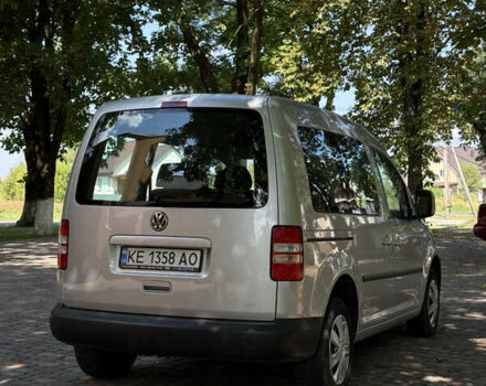 Серый Фольксваген Кадди, объемом двигателя 1.6 л и пробегом 218 тыс. км за 9950 $, фото 4 на Automoto.ua