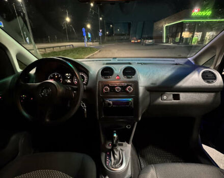 Сірий Фольксваген Кадді, об'ємом двигуна 1.6 л та пробігом 165 тис. км за 8799 $, фото 5 на Automoto.ua