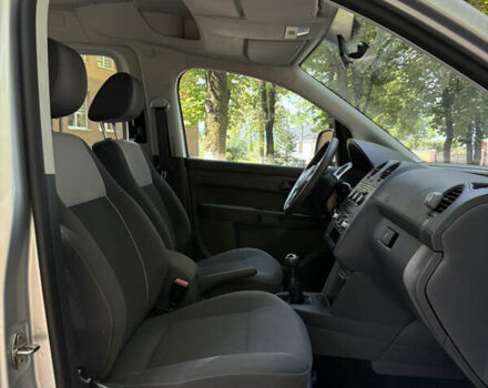 Серый Фольксваген Кадди, объемом двигателя 1.6 л и пробегом 218 тыс. км за 9950 $, фото 33 на Automoto.ua