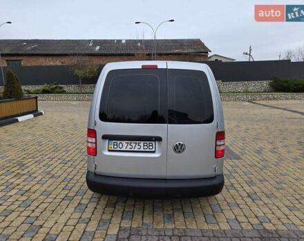 Сірий Фольксваген Кадді, об'ємом двигуна 1.6 л та пробігом 246 тис. км за 7200 $, фото 15 на Automoto.ua