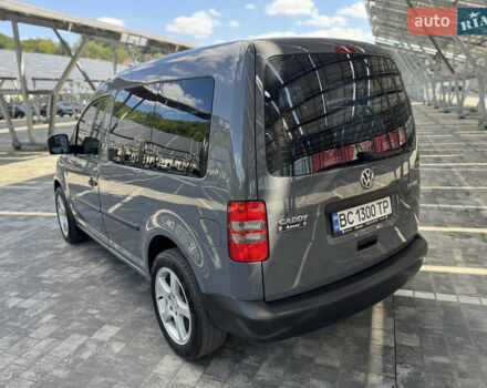 Серый Фольксваген Кадди, объемом двигателя 2 л и пробегом 385 тыс. км за 11200 $, фото 10 на Automoto.ua