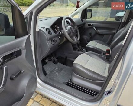 Сірий Фольксваген Кадді, об'ємом двигуна 1.6 л та пробігом 246 тис. км за 7200 $, фото 20 на Automoto.ua