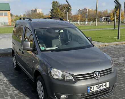 Серый Фольксваген Кадди, объемом двигателя 1.98 л и пробегом 262 тыс. км за 9499 $, фото 1 на Automoto.ua