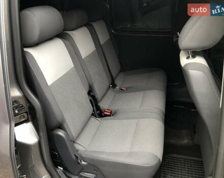 Серый Фольксваген Кадди, объемом двигателя 1.2 л и пробегом 224 тыс. км за 8700 $, фото 1 на Automoto.ua