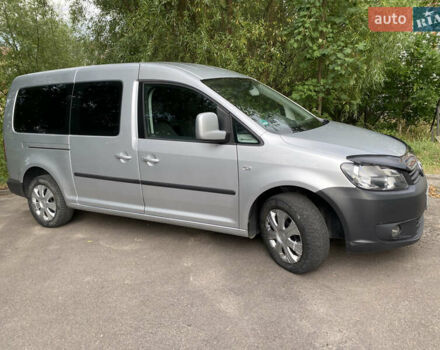 Серый Фольксваген Кадди, объемом двигателя 1.6 л и пробегом 224 тыс. км за 9800 $, фото 2 на Automoto.ua
