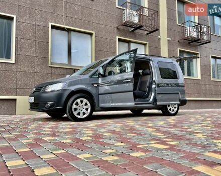 Сірий Фольксваген Кадді, об'ємом двигуна 1.6 л та пробігом 269 тис. км за 11500 $, фото 80 на Automoto.ua