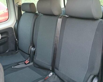 Серый Фольксваген Кадди, объемом двигателя 1.6 л и пробегом 231 тыс. км за 8000 $, фото 4 на Automoto.ua