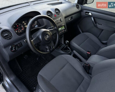 Сірий Фольксваген Кадді, об'ємом двигуна 2 л та пробігом 260 тис. км за 11900 $, фото 18 на Automoto.ua