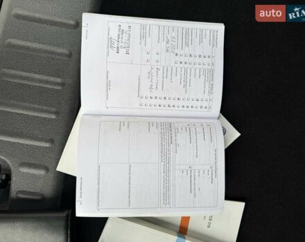 Серый Фольксваген Кадди, объемом двигателя 1.6 л и пробегом 224 тыс. км за 12700 $, фото 102 на Automoto.ua