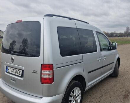 Серый Фольксваген Кадди, объемом двигателя 1.6 л и пробегом 236 тыс. км за 10299 $, фото 2 на Automoto.ua