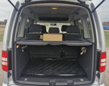 Серый Фольксваген Кадди, объемом двигателя 1.6 л и пробегом 236 тыс. км за 10299 $, фото 7 на Automoto.ua