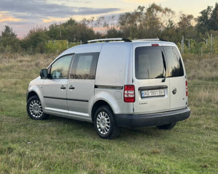 Серый Фольксваген Кадди, объемом двигателя 1.6 л и пробегом 282 тыс. км за 6700 $, фото 4 на Automoto.ua