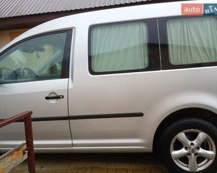 Серый Фольксваген Кадди, объемом двигателя 1.6 л и пробегом 221 тыс. км за 7400 $, фото 2 на Automoto.ua