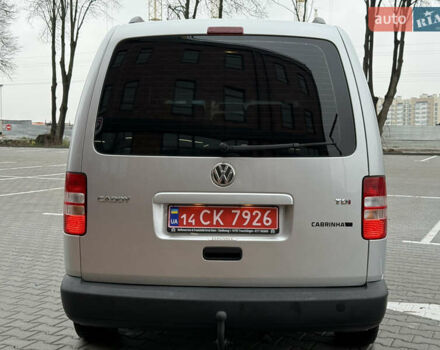 Серый Фольксваген Кадди, объемом двигателя 1.6 л и пробегом 224 тыс. км за 12700 $, фото 28 на Automoto.ua
