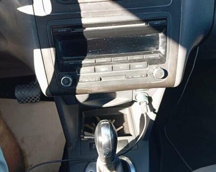 Серый Фольксваген Кадди, объемом двигателя 2 л и пробегом 250 тыс. км за 10500 $, фото 7 на Automoto.ua