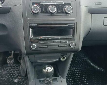 Сірий Фольксваген Кадді, об'ємом двигуна 2 л та пробігом 177 тис. км за 11300 $, фото 11 на Automoto.ua