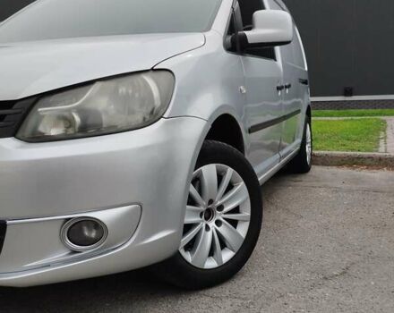 Сірий Фольксваген Кадді, об'ємом двигуна 1.6 л та пробігом 388 тис. км за 10800 $, фото 5 на Automoto.ua