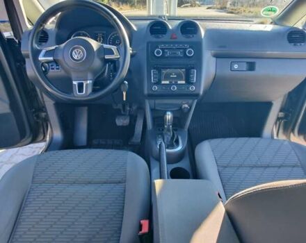 Серый Фольксваген Кадди, объемом двигателя 1.6 л и пробегом 293 тыс. км за 12600 $, фото 20 на Automoto.ua