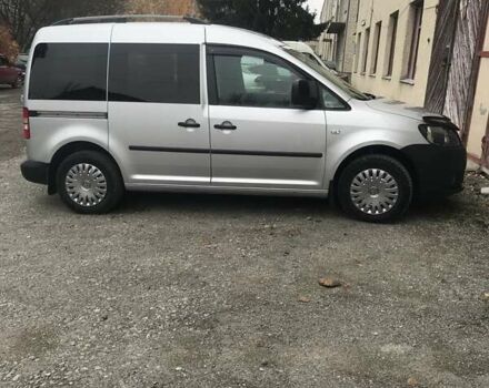 Серый Фольксваген Кадди, объемом двигателя 1.6 л и пробегом 325 тыс. км за 9800 $, фото 7 на Automoto.ua