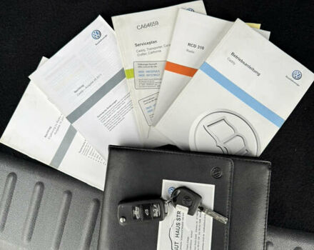 Серый Фольксваген Кадди, объемом двигателя 1.6 л и пробегом 224 тыс. км за 12700 $, фото 100 на Automoto.ua