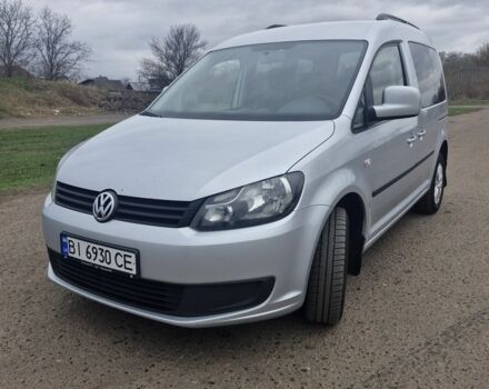 Серый Фольксваген Кадди, объемом двигателя 1.6 л и пробегом 236 тыс. км за 10299 $, фото 1 на Automoto.ua