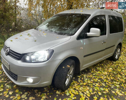 Серый Фольксваген Кадди, объемом двигателя 2 л и пробегом 310 тыс. км за 9950 $, фото 2 на Automoto.ua