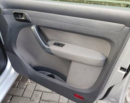 Сірий Фольксваген Кадді, об'ємом двигуна 2 л та пробігом 261 тис. км за 12800 $, фото 50 на Automoto.ua