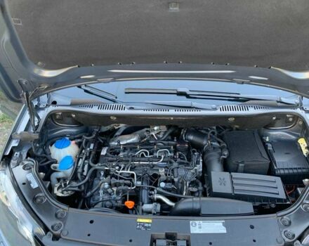 Сірий Фольксваген Кадді, об'ємом двигуна 2 л та пробігом 213 тис. км за 12000 $, фото 6 на Automoto.ua